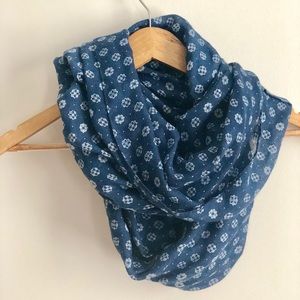 Madewell boho patterned Infinity spring scarf